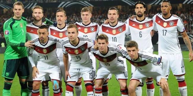 法国德国之间的世界杯较量（揭秘历史对决与胜负交替的关键）
