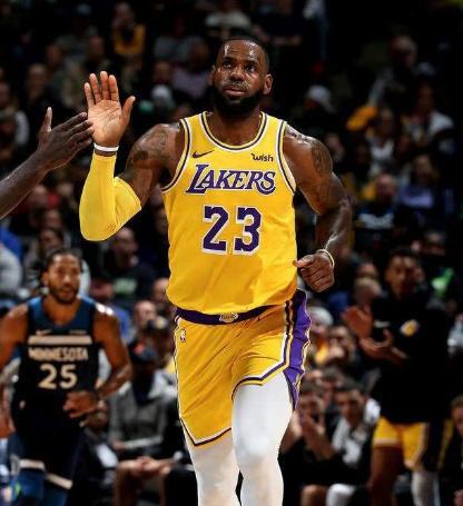 NBA历史单场50分排行榜（探索篮球史上的得分盛宴，）