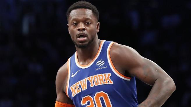 NBA尼克斯队史得分排行榜的背后故事（探索纽约尼克斯队历史上得分最高的球员和他们的传奇故事）