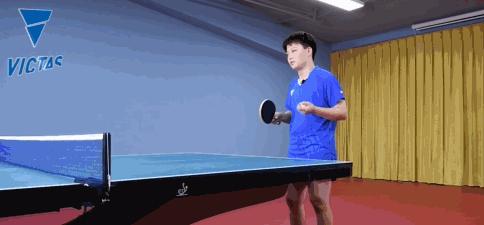 乒乓球业余实战步伐（提升乒乓球水平的关键技巧与训练方法）