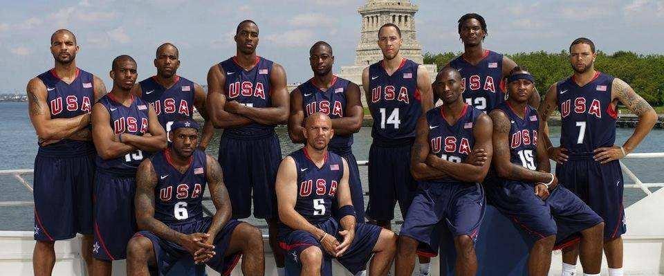 2015年NBA球队经济排行榜（揭秘NBA球队的财务实力与商业影响力，以及主要赚钱方式。）