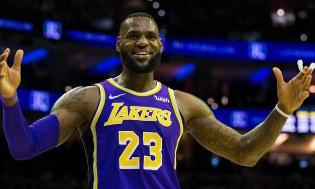 NBA五大影响力球员排行榜（探索篮球世界的统治者——以詹姆斯为）
