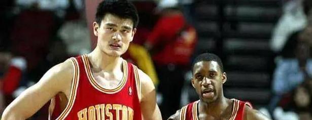 NBA历史三分球命中率排行榜（揭秘姚明在三分球领域的卓越成就）