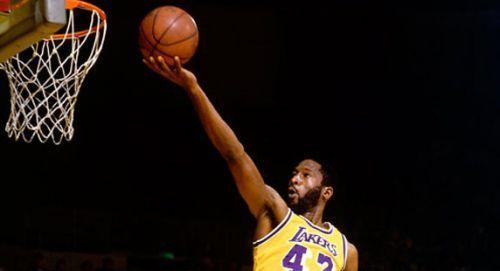 NBA二十年间小前锋巅峰排行榜（承载荣耀的绝世天才们）