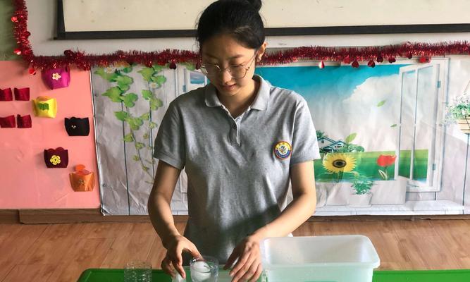 乒乓球在真空中的漂浮之谜（探究真空环境对乒乓球漂浮的影响）