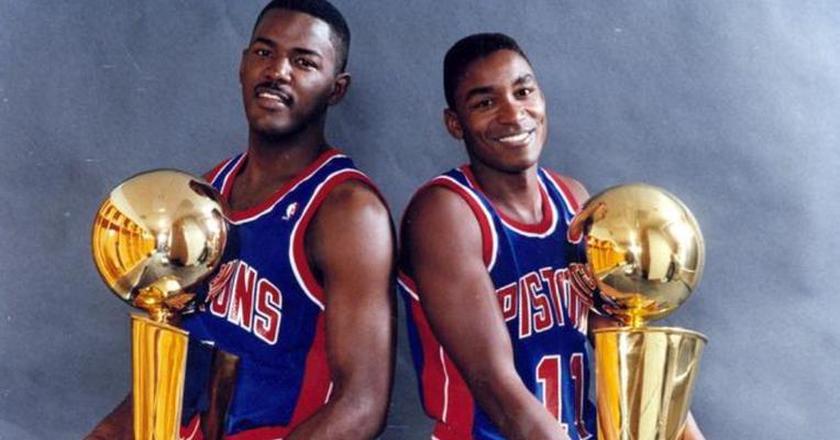 NBA史上最炙手可热的三巨头排行榜（探索历年来NBA最具影响力的三巨头组合，挑战篮球界的极限）