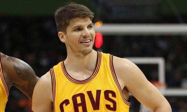 NBA科沃尔现代三分球排行榜（科沃尔为这个进攻方式开启了新纪元）