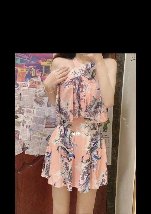 时尚穿搭之游泳衣服（女孩必知的搭配小技巧）