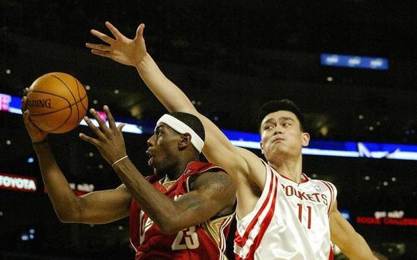 中国NBA价值球员排行榜（揭秘中国球员在NBA的成就，分析他们的投资价值与商业影响力）