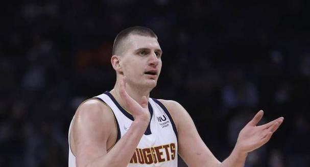 NBA历史最强控卫排行榜（探索NBA历史上最为出色的控球天才，他们的传奇和荣誉）