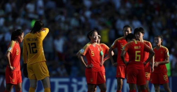 中国女足历史成绩世界杯（中国女足的奋斗与进步）