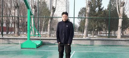 打篮球中的狗皮膏药防守技巧（如何运用狗皮膏药防守提升篮球水平）