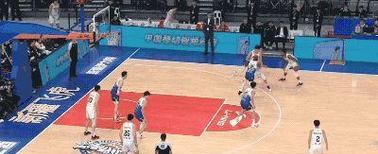 篮球队5人防守站位的重要性（如何通过合理站位提升防守效果）