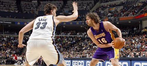 TheImportanceofDefenseontheBasketballCourt（KeyStrategiesforEffectiveDefenseinBasketball）