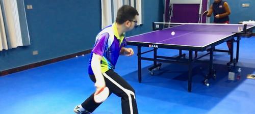乒乓球横排下旋技巧教学（精通乒乓球横排下旋的关键技巧）