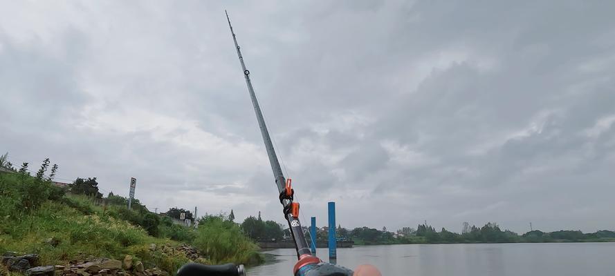 河津汾河钓鱼之路亚技巧详解（探寻在河津汾河畔的钓鱼快感，体验路亚钓法的乐趣）