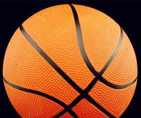 篮球锯齿防守走位教学（提高篮球防守技巧，掌握锯齿防守走位）