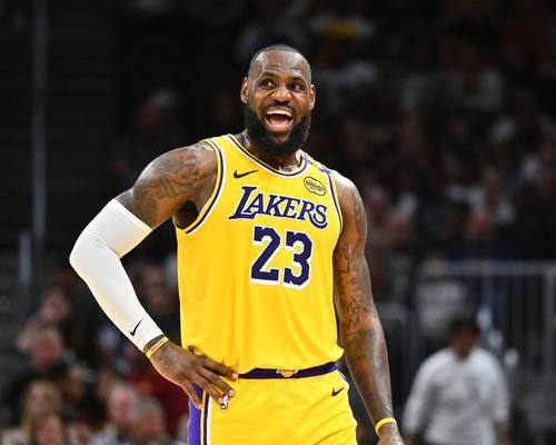 NBA历史出场排行榜2015（15位伟大球员在NBA历史上的出场次数创造的传奇）